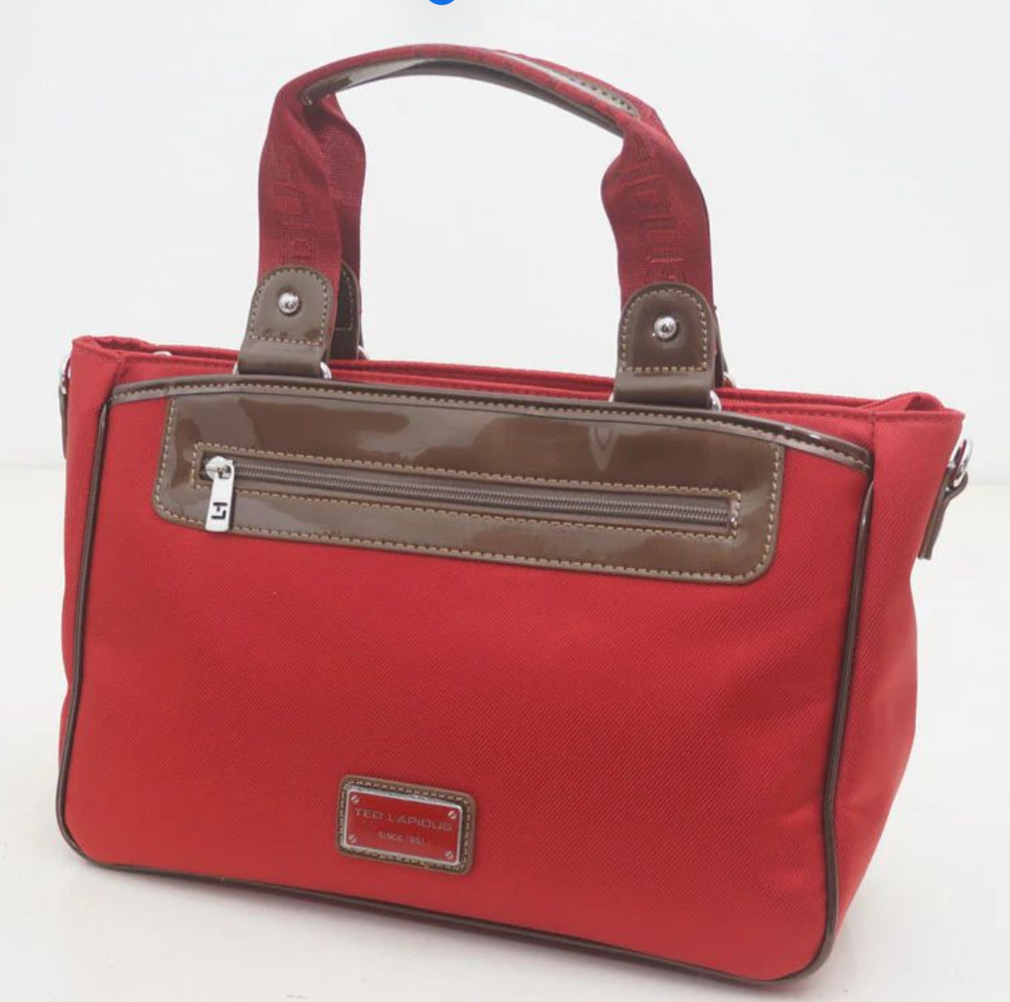 L'Élégance Discrète : Sac Cabas Tonic de Ted Lapidus, Un Compagnon Quotidien Raffiné rouge