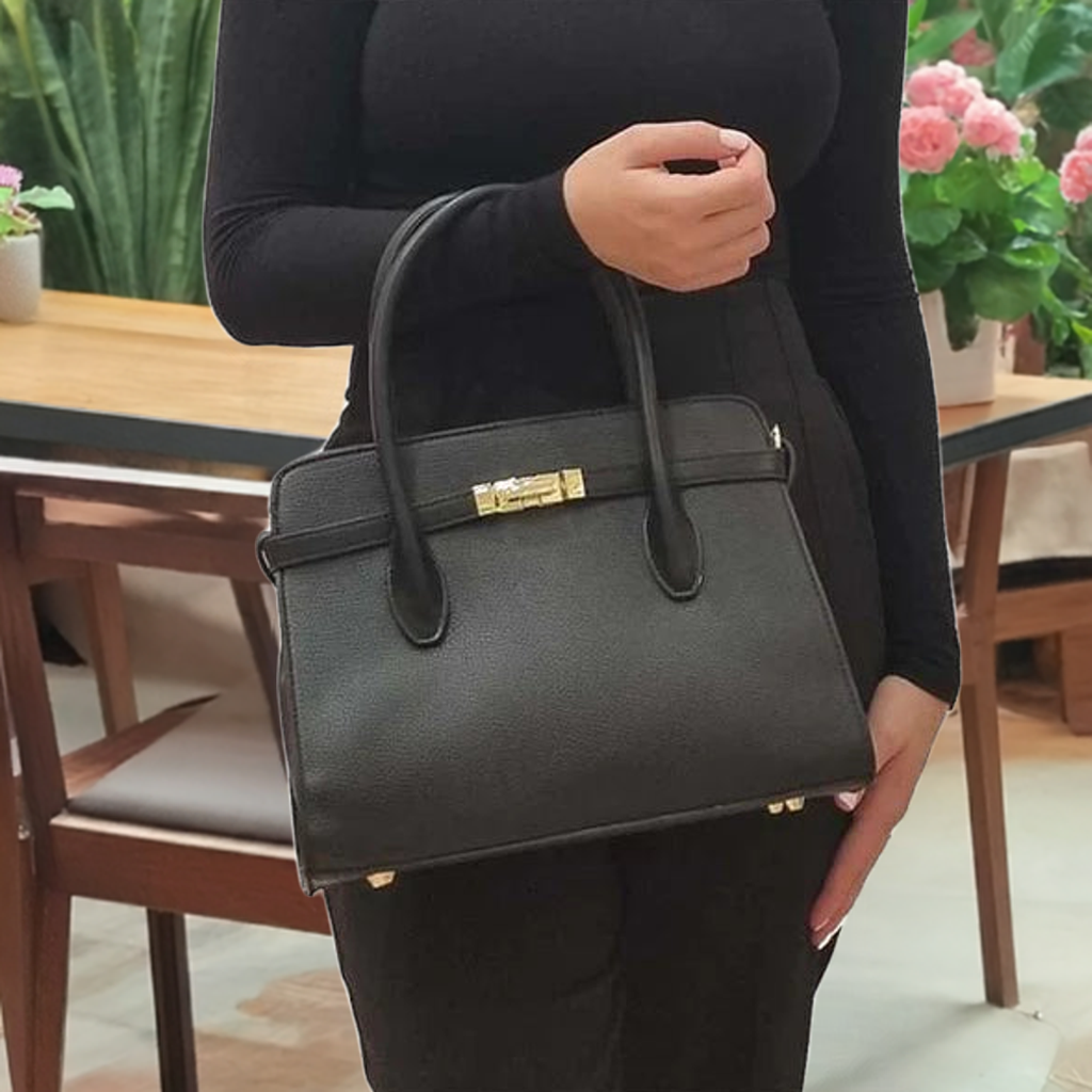 Sac Porté Main Judith Noir by TED LAPIDUS : L'élégance intemporelle à portée de main, , Sac à Elle, Sac, BAGAGE, TED LAPIDUS JACQUES ESTEREL, STEVE MADDEN