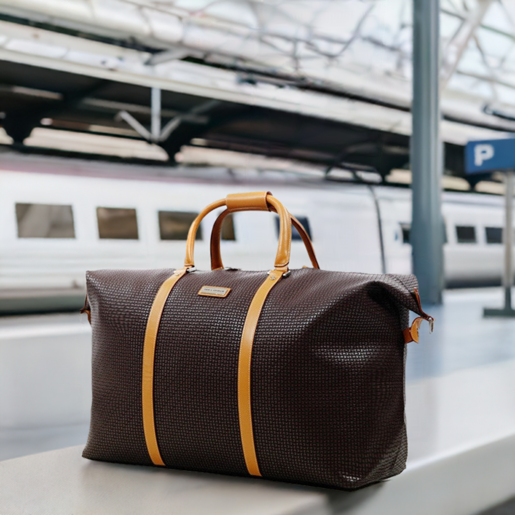 Le sac de voyage Fidelio by Ted Lapidus en cuir qui allie élégance et fonctionnalité, , Sac à Elle, Sac, BAGAGE, TED LAPIDUS JACQUES ESTEREL, STEVE MADDEN