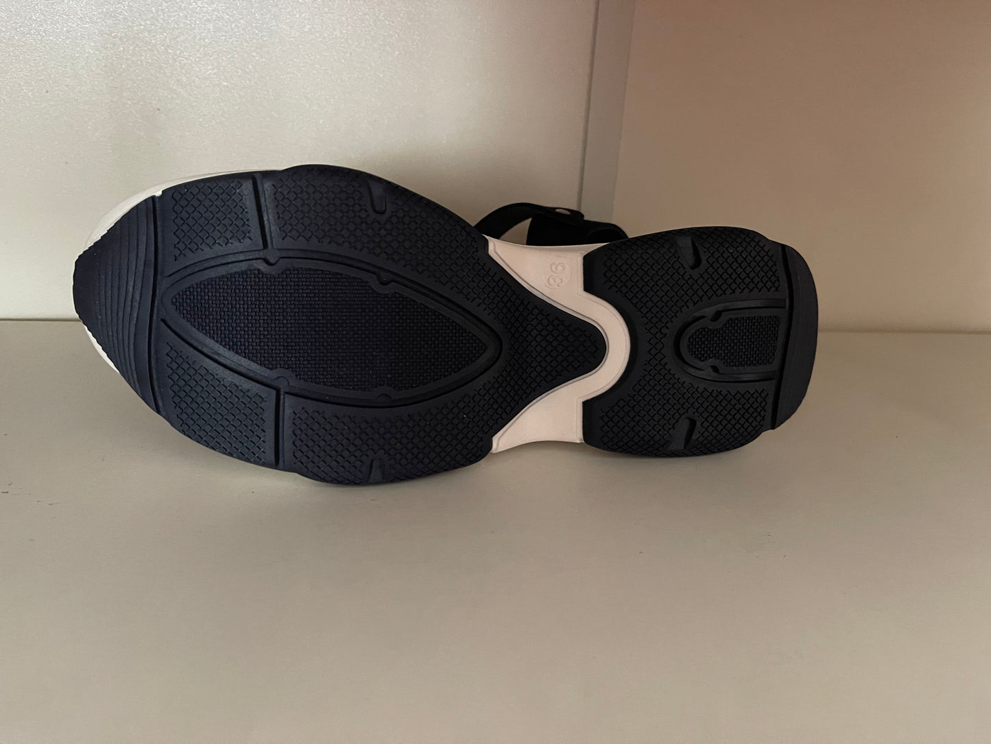 ZOOMER Navy sued Sandales à plateforme by STEVE MADDEN