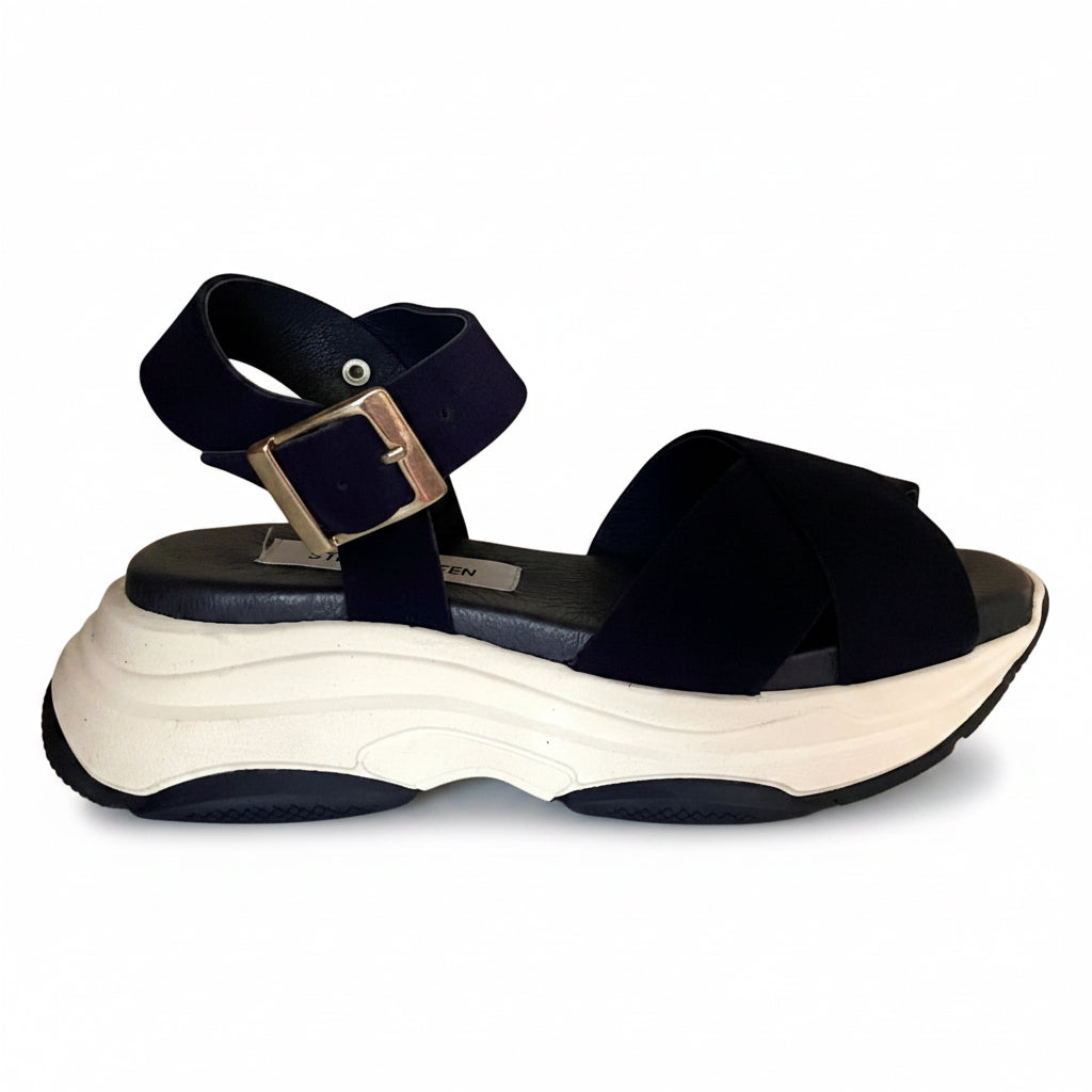 ZOOMER Navy sued Sandales à plateforme by STEVE MADDEN