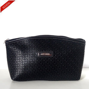Trousse Demie Lune Fidelio Ted Lapidus Paris : &Eacute;l&eacute;gance et Praticit&eacute; pour Vos Essentiels Beaut&eacute;, , Sac &Atilde;&nbsp; Elle, Sac, BAGAGE, TED LAPIDUS JACQUES ESTEREL, STEVE MADDEN