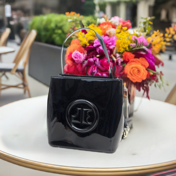 Constance II, l'Éclat Urbain : Le Nouveau Sac Bourse Verni Noir Signé Jacques Esterel, , Sac Ã  Elle, Sac, BAGAGE, TED LAPIDUS JACQUES ESTEREL, STEVE MADDEN