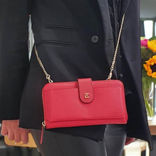 Charger l&#39;image dans la galerie, Pochette Compagnon Jara - L&#39;Élégance Signature Ted Lapidus à Portée de Main