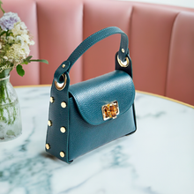 تحميل الصورة إلى المعرض ، BAMBU &ndash; sac &agrave; main avec clous en cuir by Laura Di Maggio, , Sac &Atilde;&nbsp; Elle, Sac, BAGAGE, TED LAPIDUS JACQUES ESTEREL, STEVE MADDEN