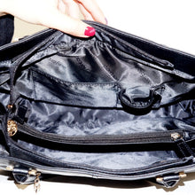 تحميل الصورة إلى المعرض ، Sac port&eacute; &eacute;paule Malaga by Jacques Esterel : &Eacute;l&eacute;gance intemporelle, , Sac &Atilde;&nbsp; Elle, Sac, BAGAGE, TED LAPIDUS JACQUES ESTEREL, STEVE MADDEN