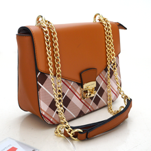 تحميل الصورة إلى المعرض ، Sac Trotteur Agustina by Jacques Esterel : L&#39;&eacute;l&eacute;gance au rendez-vous, , Sac &Atilde;&nbsp; Elle, Sac, BAGAGE, TED LAPIDUS JACQUES ESTEREL, STEVE MADDEN
