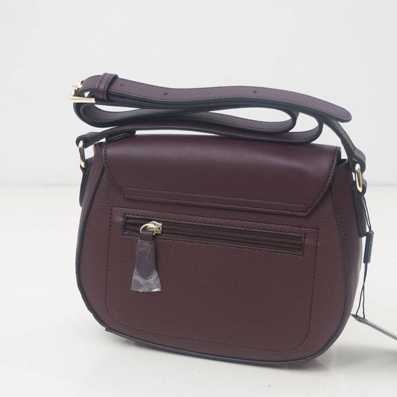 Sac bandouli&egrave;re Ted Lapidus : &Eacute;l&eacute;gance et praticit&eacute; au rendez-vous, , Sac &Atilde;&nbsp; Elle, Sac, BAGAGE, TED LAPIDUS JACQUES ESTEREL, STEVE MADDEN